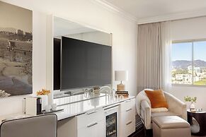 The Huntley Hotel