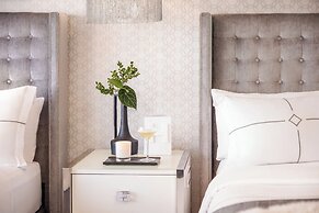 The Huntley Hotel