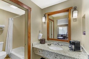 Best Western Plus High Country Inn