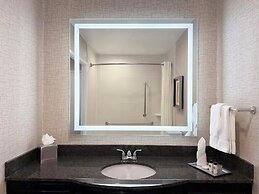 APA Hotel Woodbridge