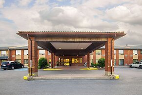 Comfort Inn Highway 401