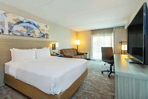 Comfort Inn Highway 401