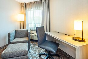 Comfort Inn Highway 401
