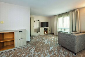 Comfort Inn Highway 401