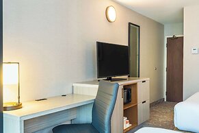 Comfort Inn Highway 401