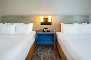 Comfort Inn Highway 401