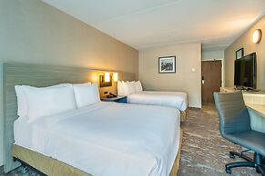 Comfort Inn Highway 401