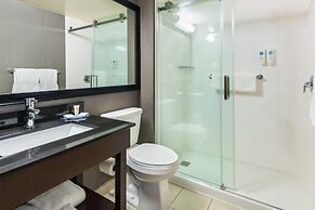 Comfort Inn Highway 401