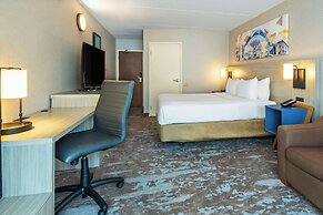 Comfort Inn Highway 401