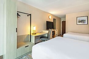 Comfort Inn Highway 401