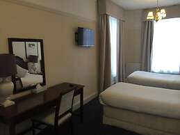 The Royal George Hotel