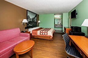 Super 8 by Wyndham Gaffney