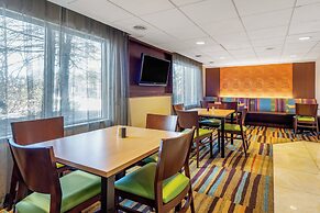 Fairfield by Marriott Inn & Suites Portland Maine Airport