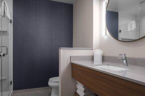 Fairfield Inn & Suites by Marriott Dallas DFW Airport North/ Irving