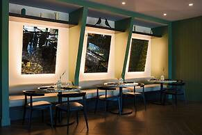 The Ven at Embassy Row, Washington, D.C., a Tribute Portfolio Hotel