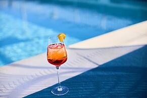 The Ven at Embassy Row, Washington, D.C., a Tribute Portfolio Hotel