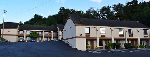 Super 8 by Wyndham Fort Chiswell/Wytheville Area
