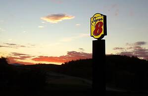 Super 8 by Wyndham Fort Chiswell/Wytheville Area