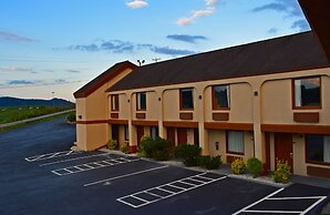Super 8 by Wyndham Fort Chiswell/Wytheville Area
