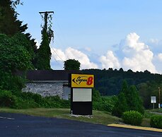 Super 8 by Wyndham Fort Chiswell/Wytheville Area