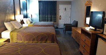 Super 8 by Wyndham Fort Chiswell/Wytheville Area