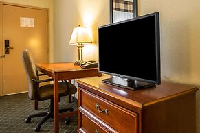 Clarion Inn & Suites Aiken South