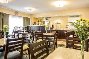 Clarion Inn & Suites Aiken South