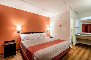 Motel 6 Birmingham, AL