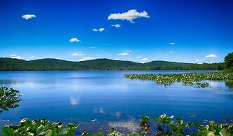 DoubleTree by Hilton Hotel Nanuet