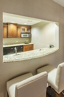 DoubleTree by Hilton Hotel Nanuet