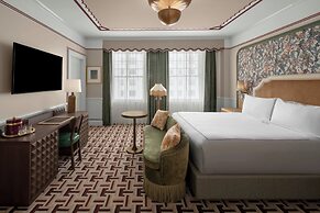 The Stoneleigh, Autograph Collection