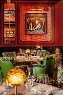 The Stoneleigh, Autograph Collection