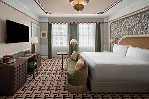 The Stoneleigh, Autograph Collection