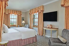 Le Méridien Dallas, The Stoneleigh