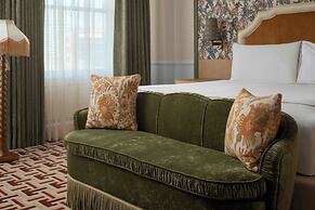 The Stoneleigh, Autograph Collection