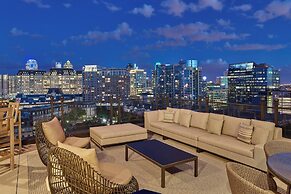 Le Méridien Dallas, The Stoneleigh