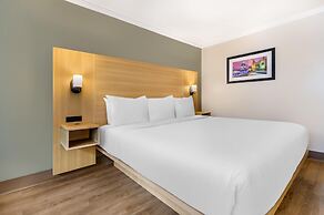 Best Western Plus Ottawa City Centre