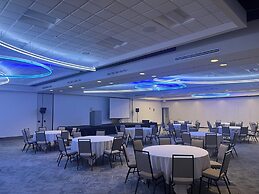 Holiday Inn Orlando International Airport by IHG