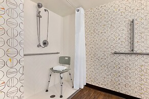 Holiday Inn Orlando International Airport by IHG