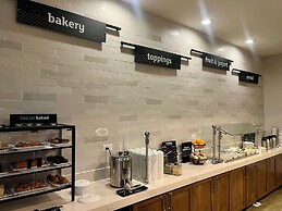 Holiday Inn Orlando International Airport by IHG