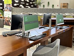 Holiday Inn Orlando International Airport by IHG