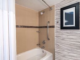 Embassy Suites by Hilton Baltimore Hunt Valley