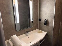 ibis Ales Centre Ville Hotel