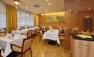Best Western Plus Delta Park Hotel