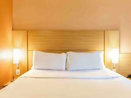 ibis Toulouse Airport