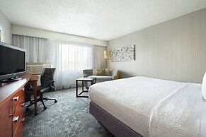 Courtyard by Marriott Mishawaka-University Area