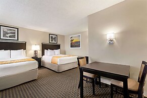 Days Inn by Wyndham Cortez