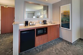 Courtyard by Marriott Cleveland Beachwood