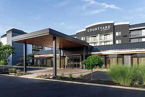 Courtyard by Marriott Cleveland Beachwood