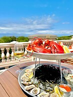 The Mansion at Ocean Edge